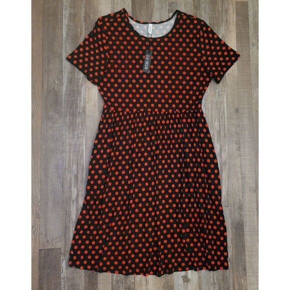 DB Moon size Large Women’s Black Polka Dot Short Sleeve Dress NWT - Picture 1 of 7